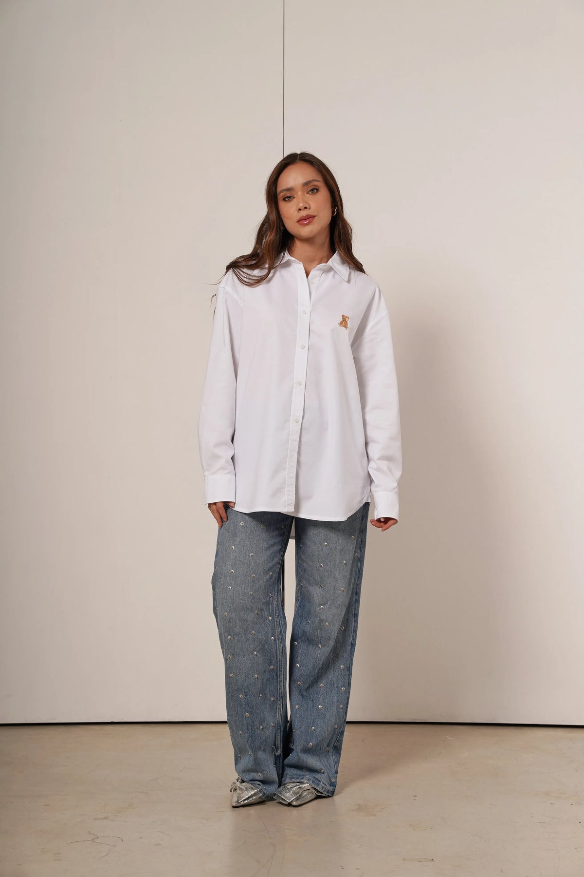 Teddy – camisa de Botones Oversize White Imagen principal del producto